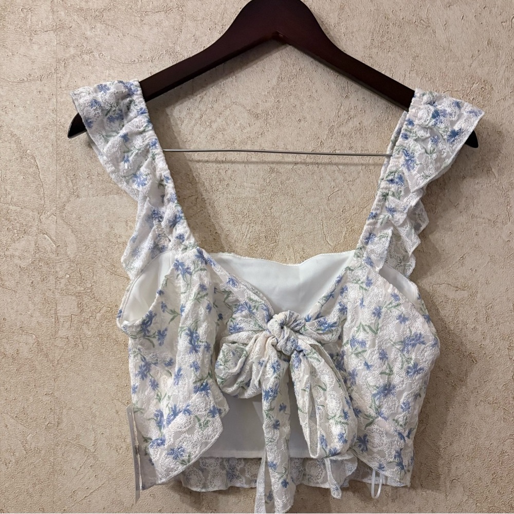 Kirious Los Angeles Floral Ruffle Top - Picture 2 of 5